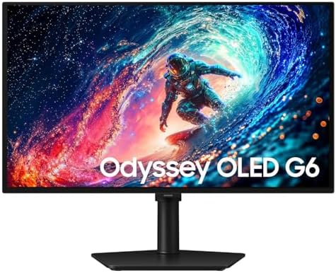 Samsung Odyssey OLED G6 G61SH, écran gamer 27 pouces QHD QD-OLED 240 Hz affichant une scène de jeu contrastée